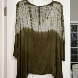 Tie-dye army green tunic
